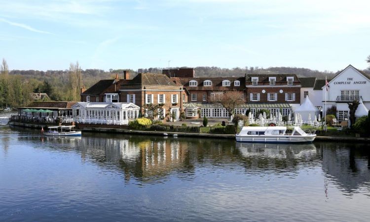 compleat angler marlow